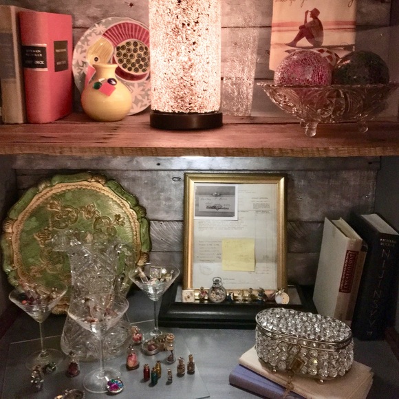 Thank you for popping in to check out my closet!β€οΈ - Picture 8 of 8